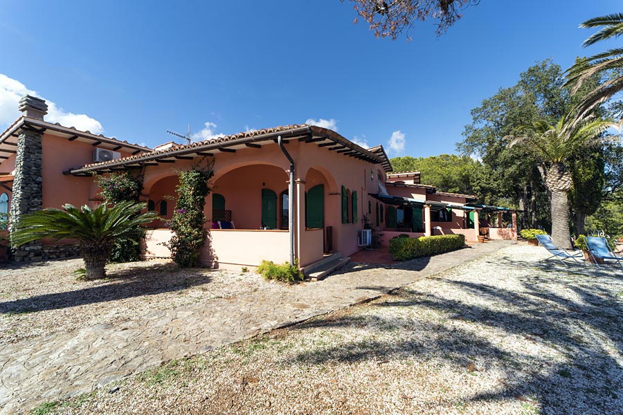 Gavila's Residence, Elba